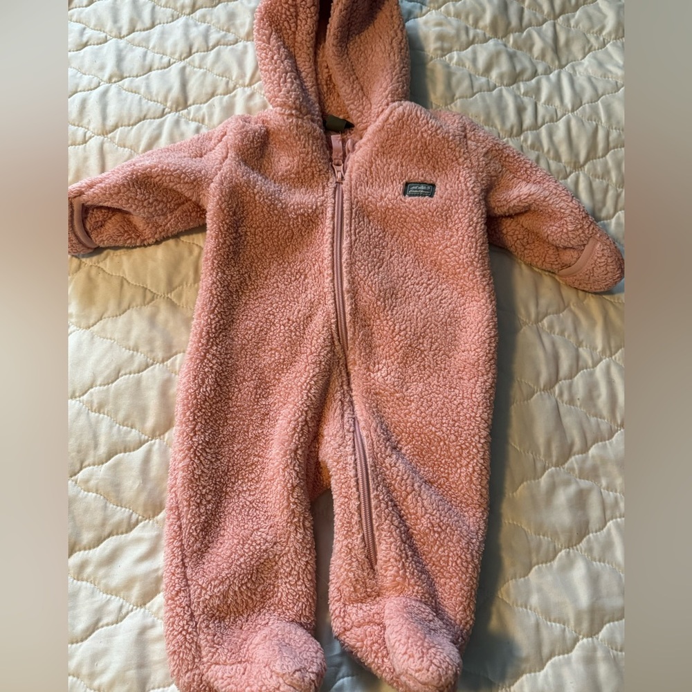 Eddie Bauer Baby Blush Pink Onesie Infant Fleece Plush Bear Hoodie Size … - Picture 1 of 8